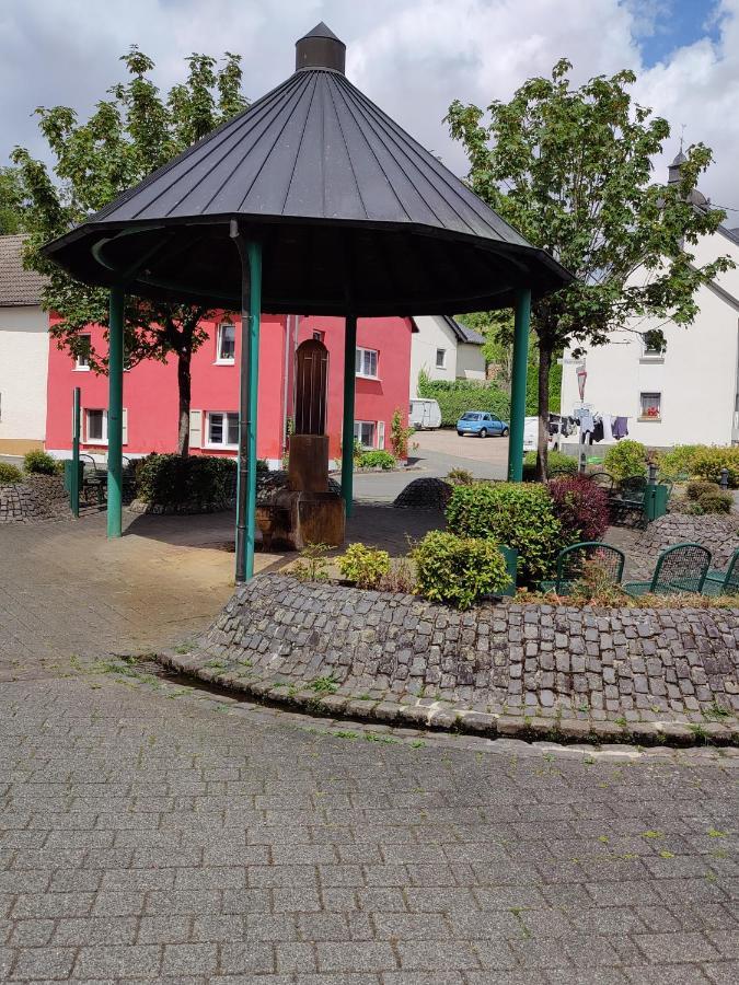 Ferienhaus Am Sauerbrunnen Daun Eksteriør billede