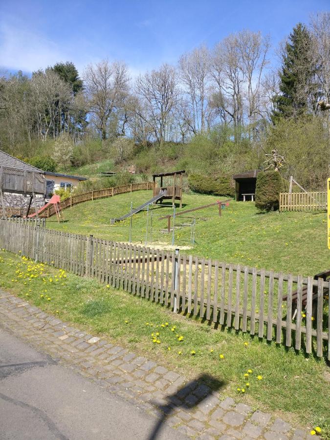 Ferienhaus Am Sauerbrunnen Daun Eksteriør billede